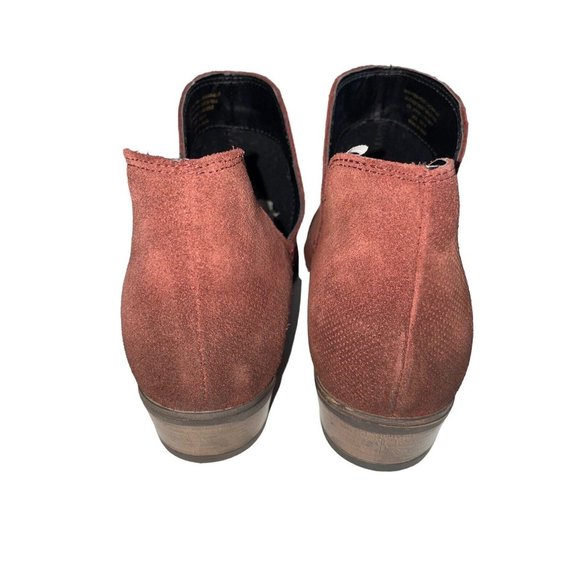EUC Crevo Women's Leighton Boots Size 9 Burgundy Suede V-Notch Bootie Comfy Boho - Picture 4 of 6